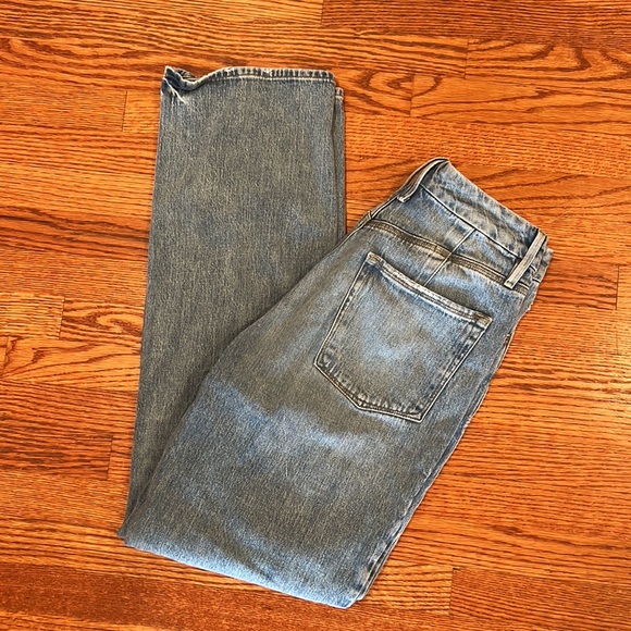 Good American Jeans - Picture 4 of 6